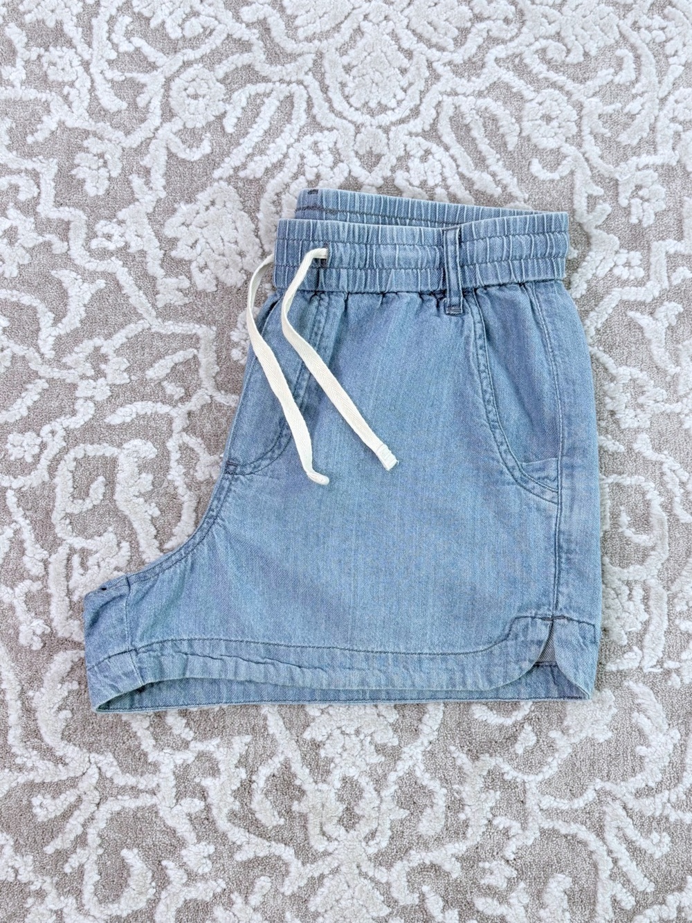 Prana Sunrise Peak Women’s Chambray Short - Picture 3 of 9